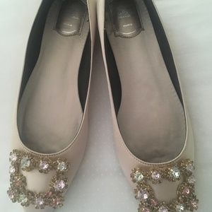 Roger Vivier satin flats size 40